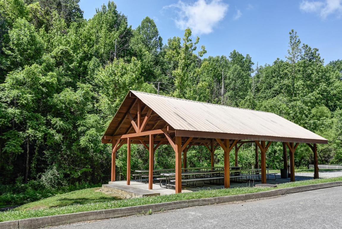 Villa Woodland Escape Pigeon Forge Esterno foto